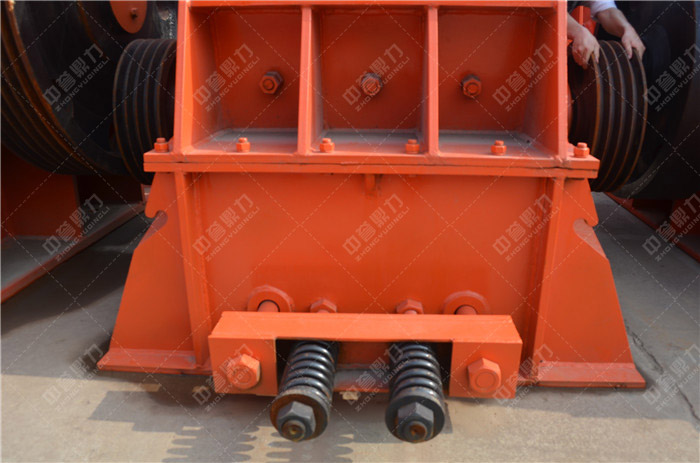 PC1012型錘式破碎機(jī)